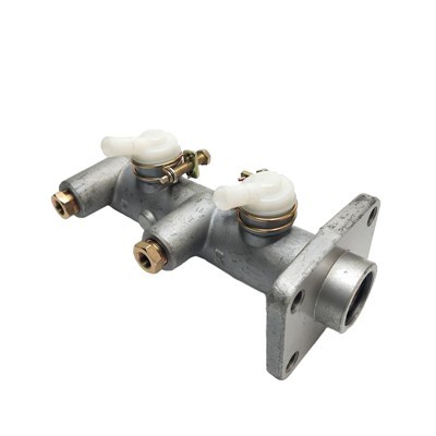 Daihatsu Delta 2000/2500의 브레이크 마스터 실린더/3000 47201-87301